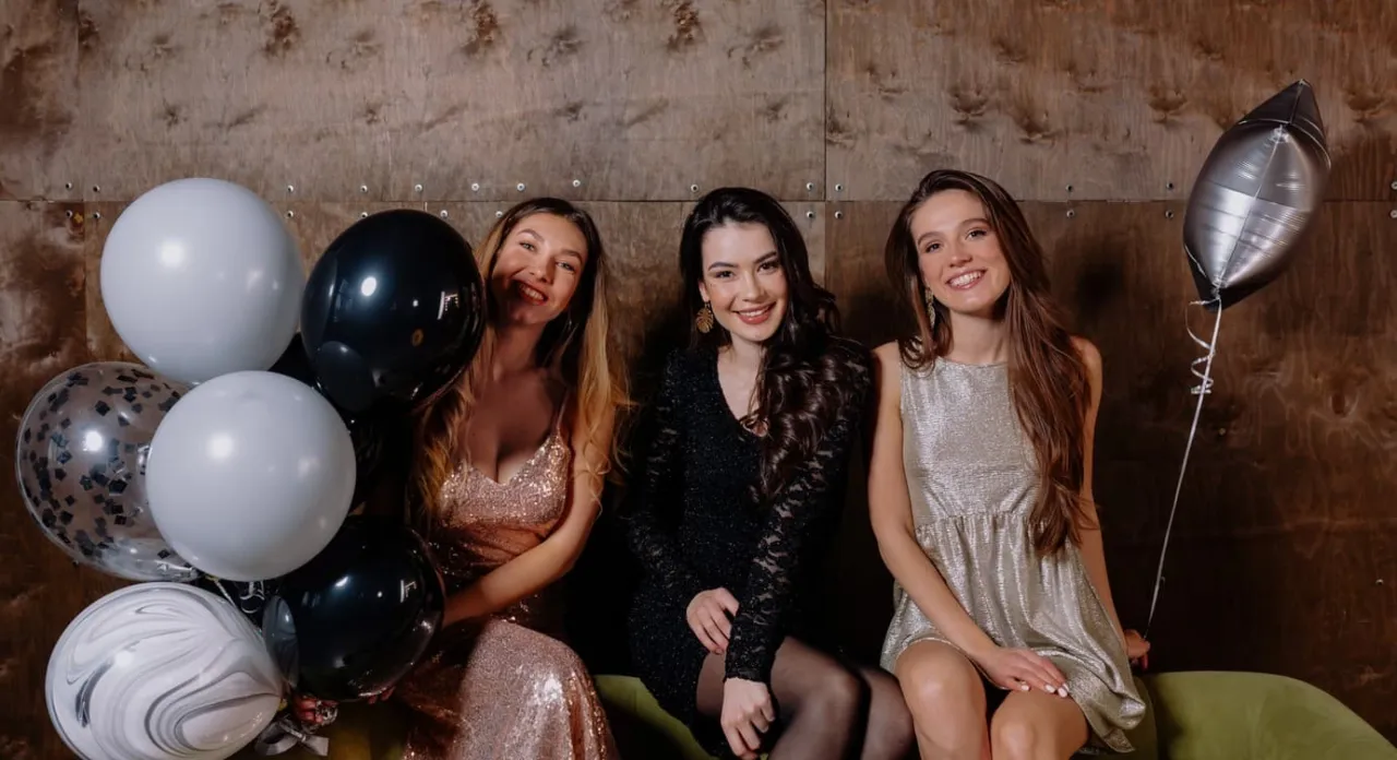 inspiracje stylizacje damskie osiemnastka