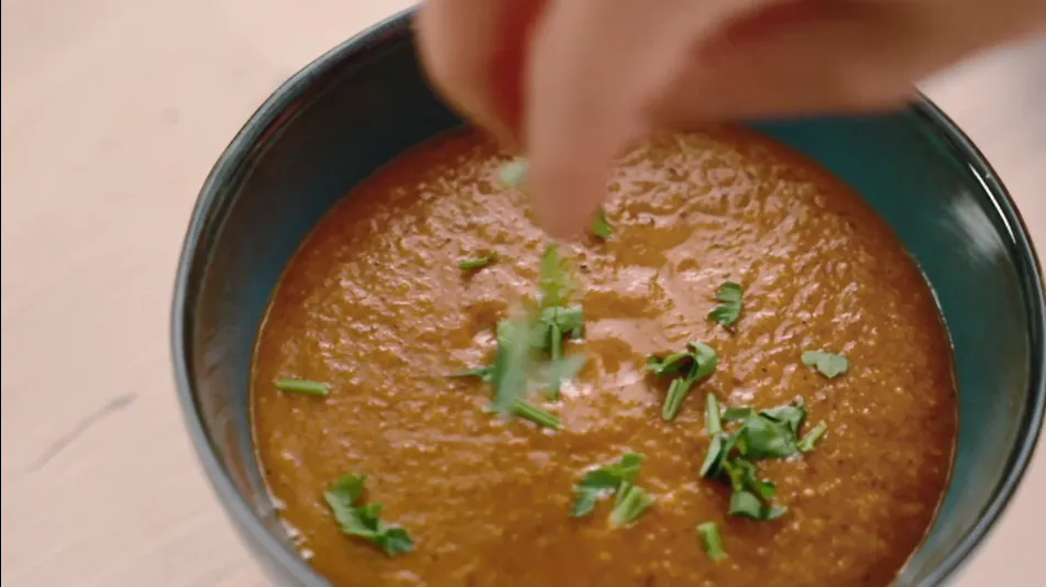 Zupa pomidorowa w r&oacute;żnych wersjach