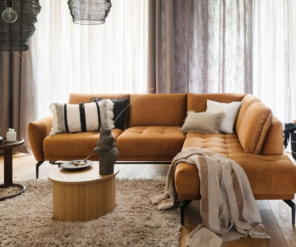 inspiracje salon kanapa narożnik porównanie