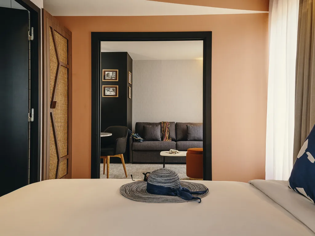 Intérieur chambre hôtel Mercure Marseille Canebière