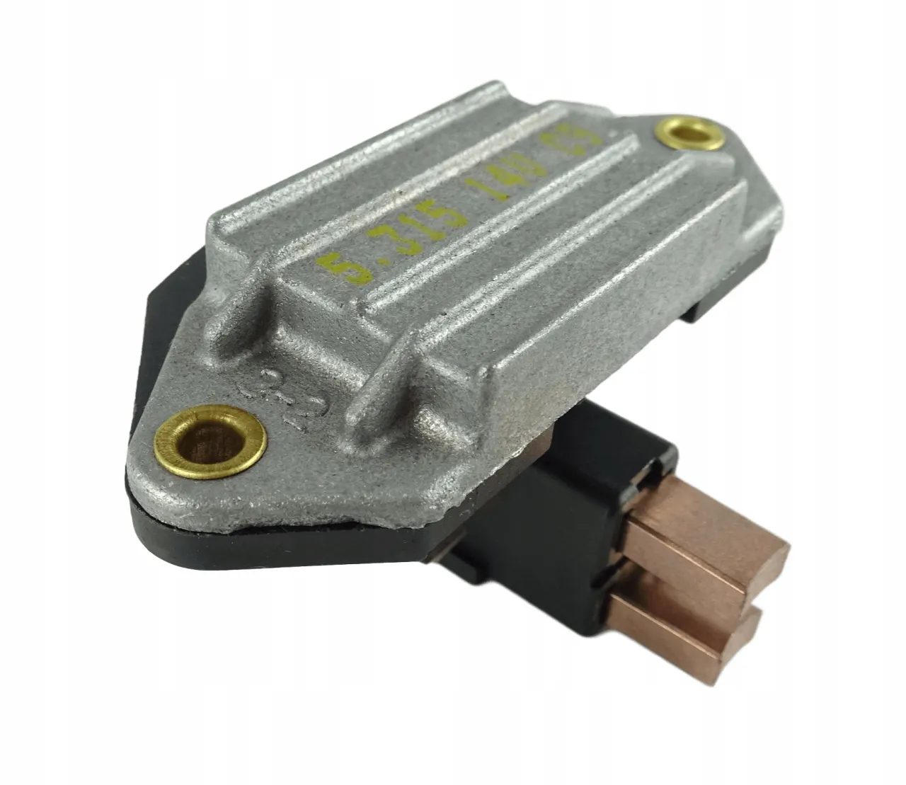 alternator samochodowy regulator napięcia