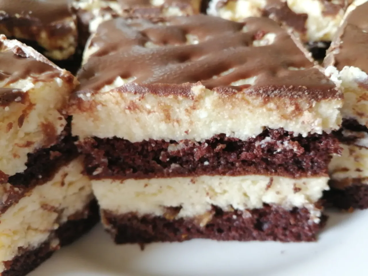 biszkopt brownie sernik bez proszku do pieczenia