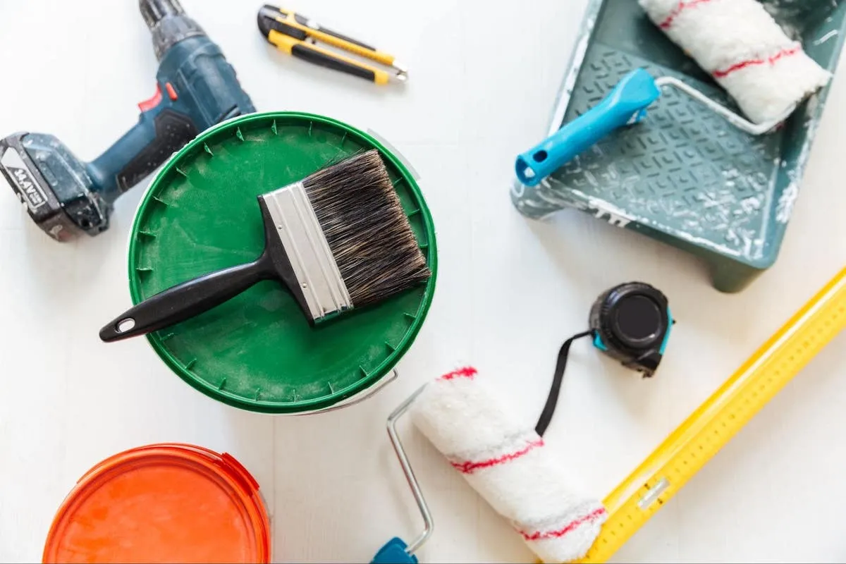 narzędzia malarza i rzeźbiarza