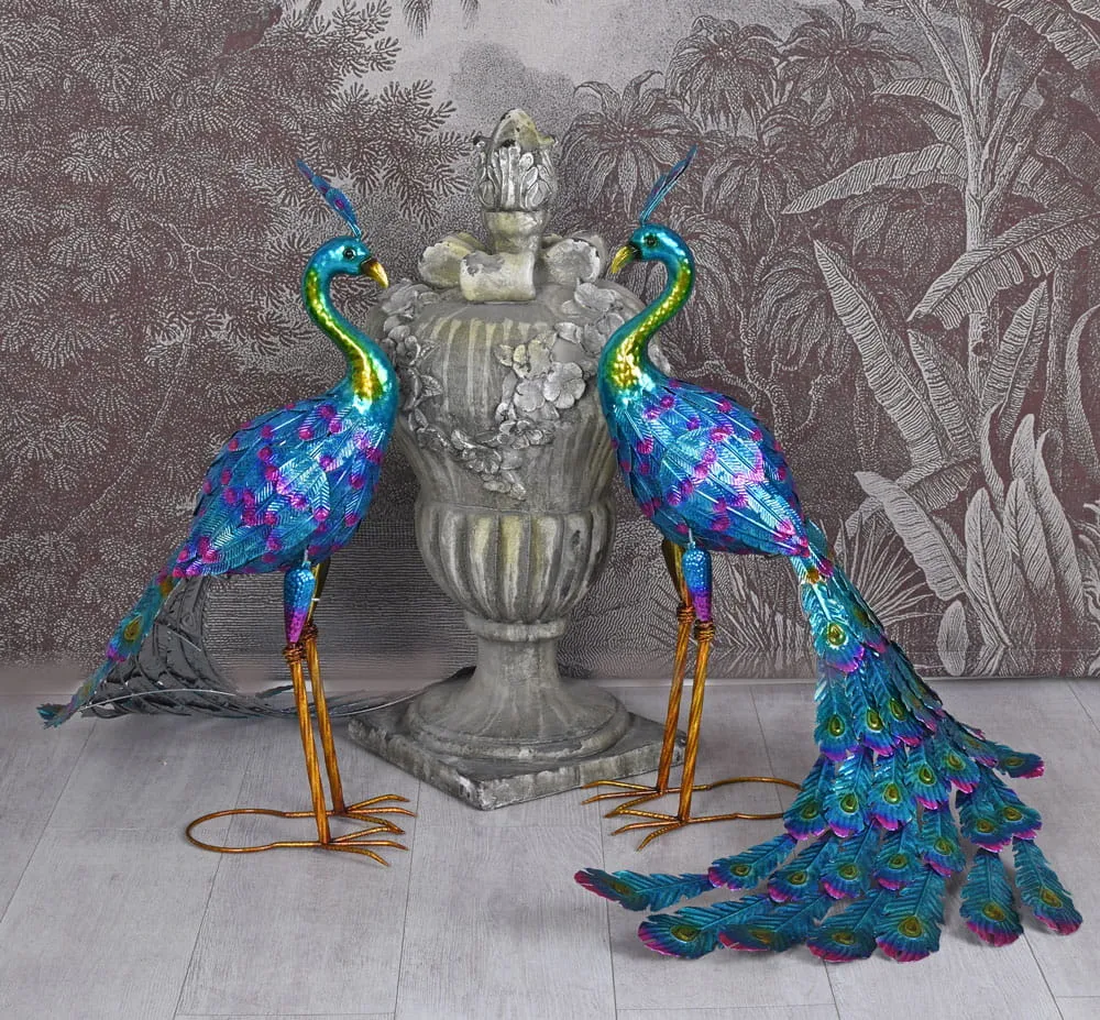 materiały do pawia z butelek