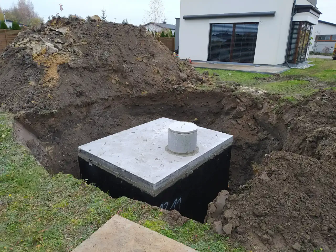 czynniki wpływające na koszt zbiornika na deszczówkę