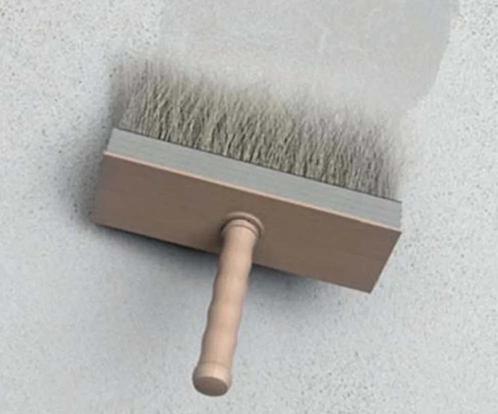 przygotowanie ścian do malowania, narzędzia malarskie, gruntowanie