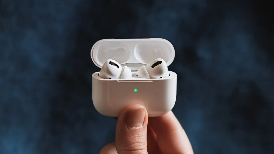 AirPods Pro 3 mit Ladecase und H3 Chip