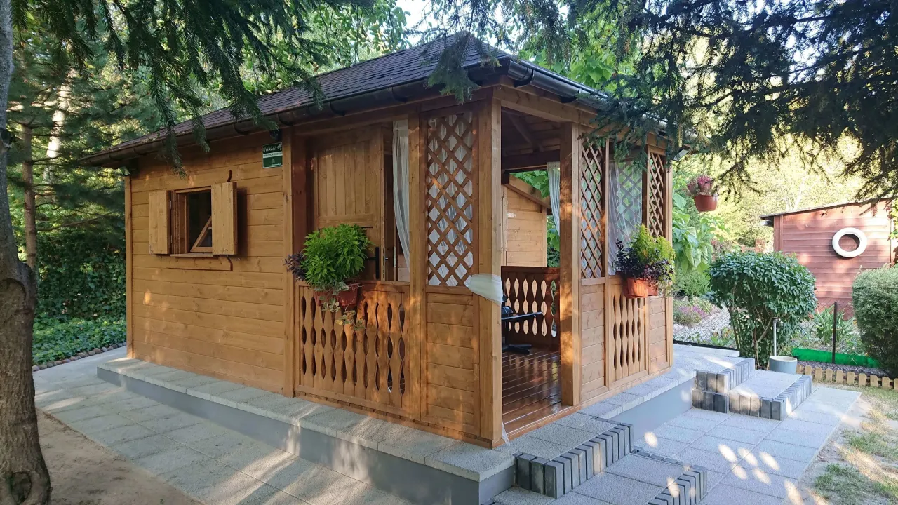 schemat procesu przekształcenia domku letniskowego w mieszkalny