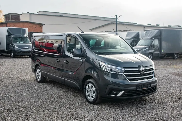 busy 9 osobowe kategoria B