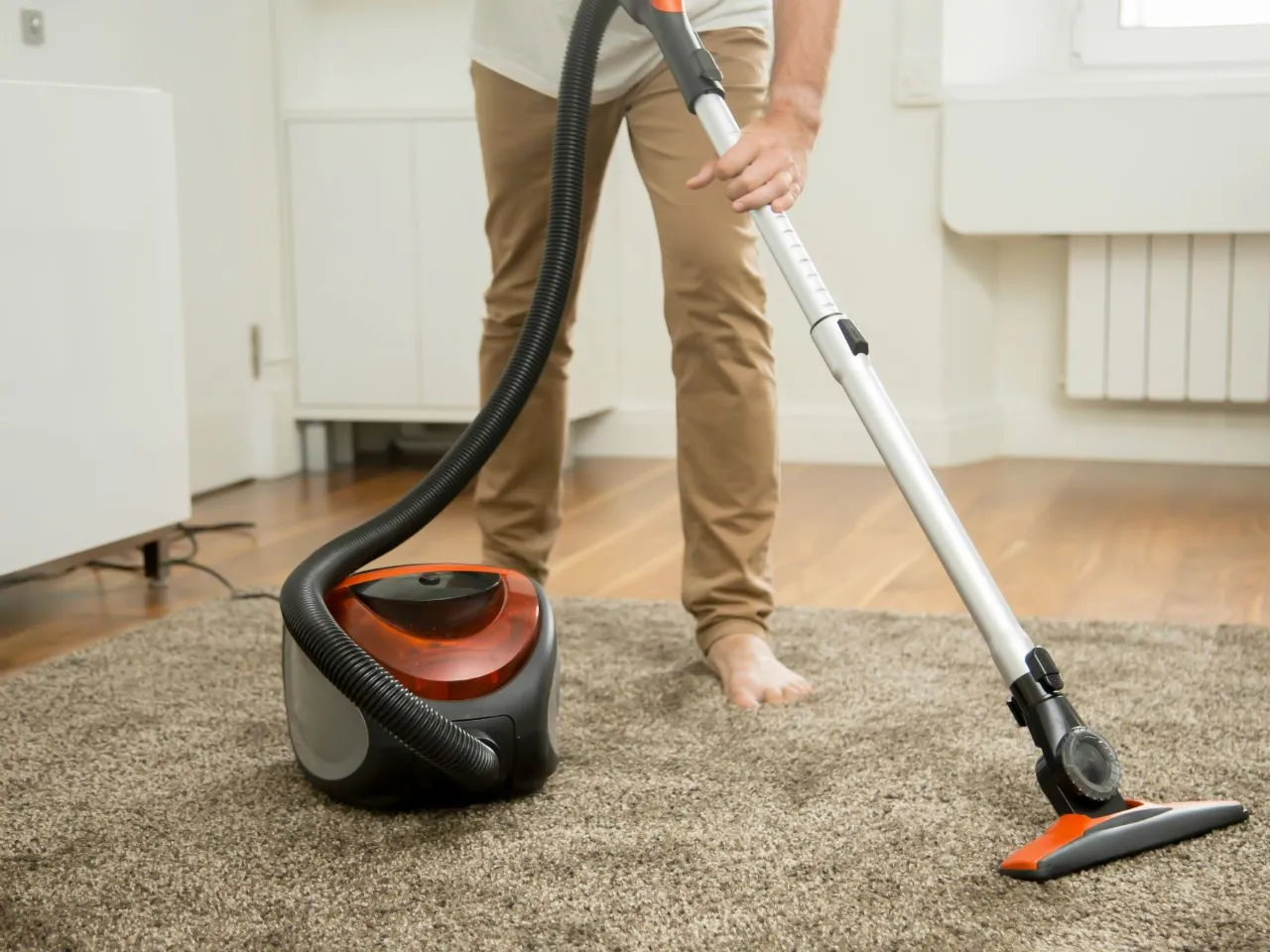 jak wybrać odkurzacz poradnik 2026