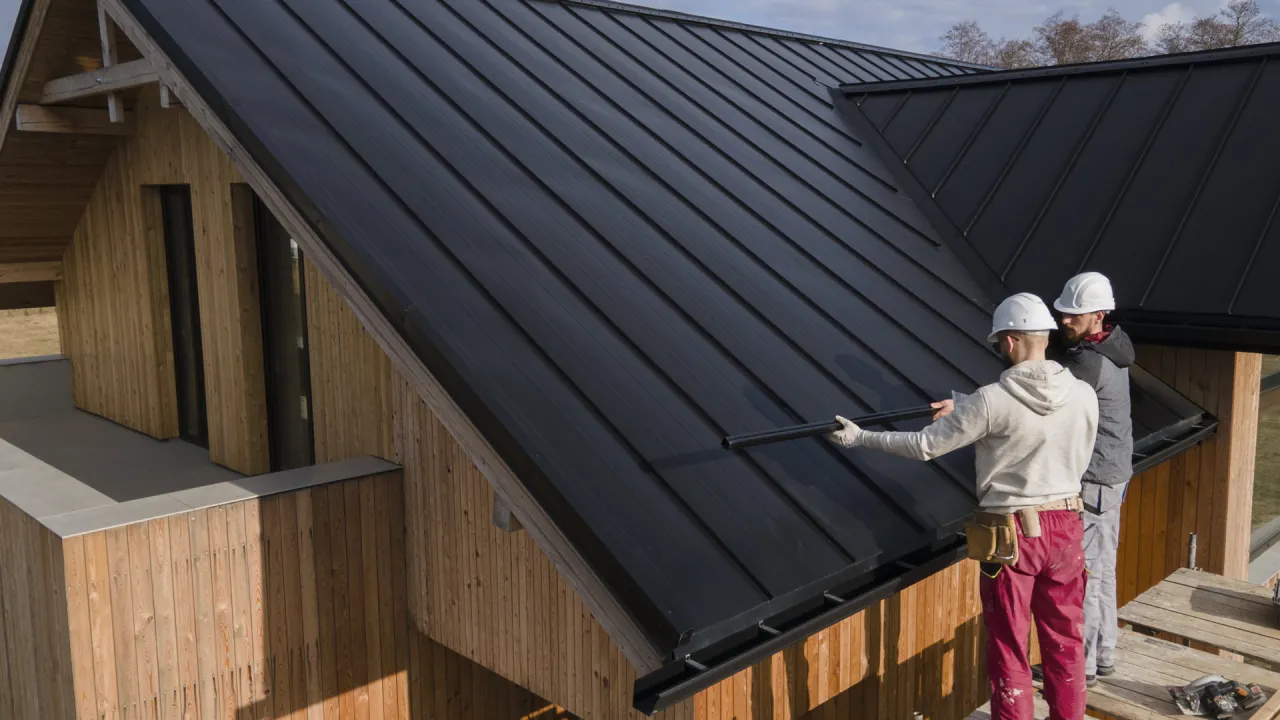 Rodzaje pokryć dachowych dekarz