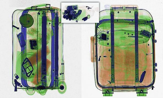 kontrola bagażu lotnisko skaner walizka