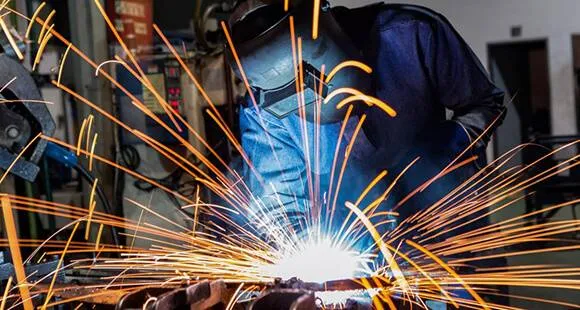 pomocnik spawacza praca