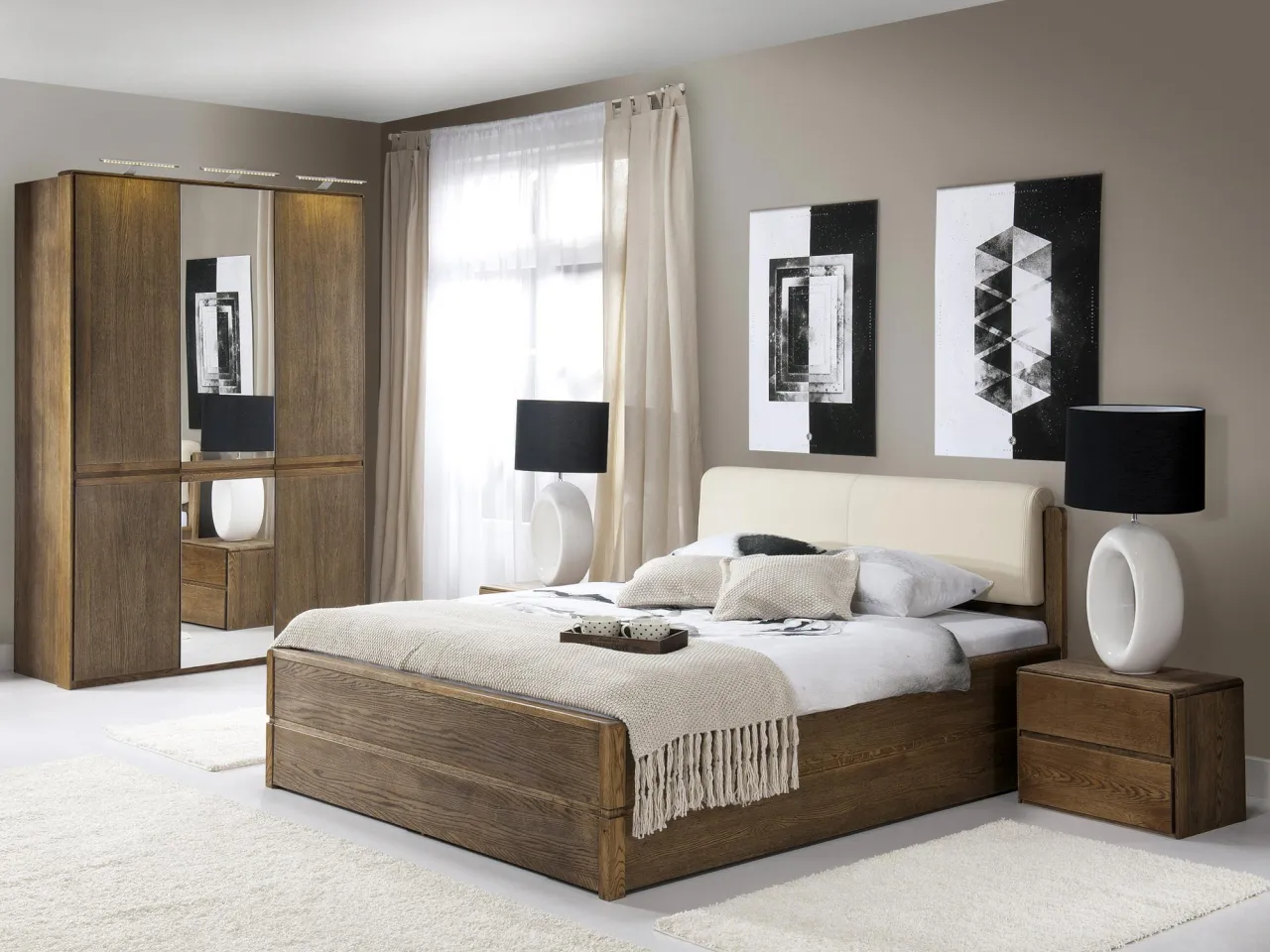 sypialnia ciemne meble głębokie kolory ścian