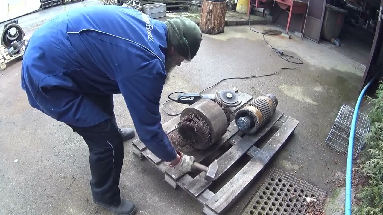 budowa spawarki wirowej schemat miedź