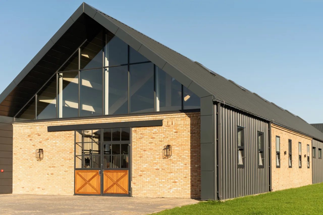 Nowoczesna stadnina koni w Polsce