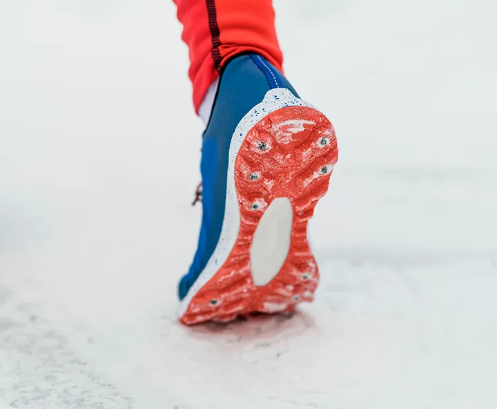 buty do biegania zimą agresywny bieżnik