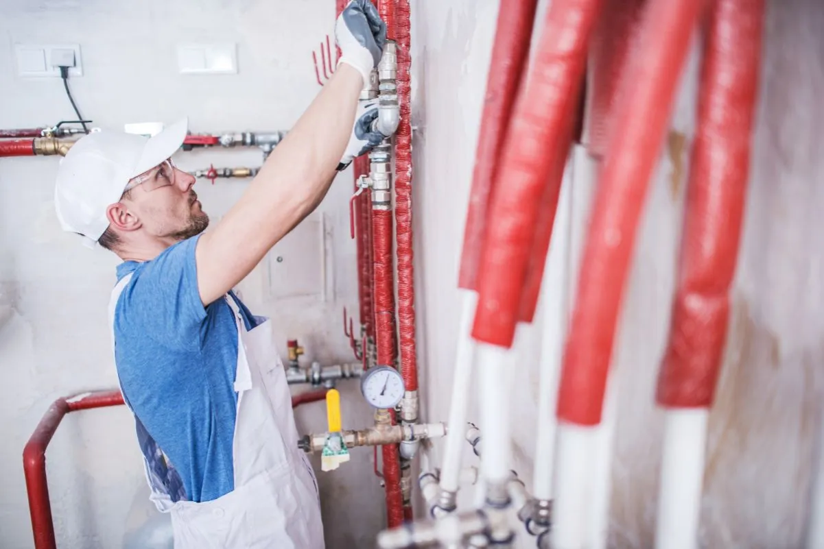 Jak zaplanować budżet na hydraulikę