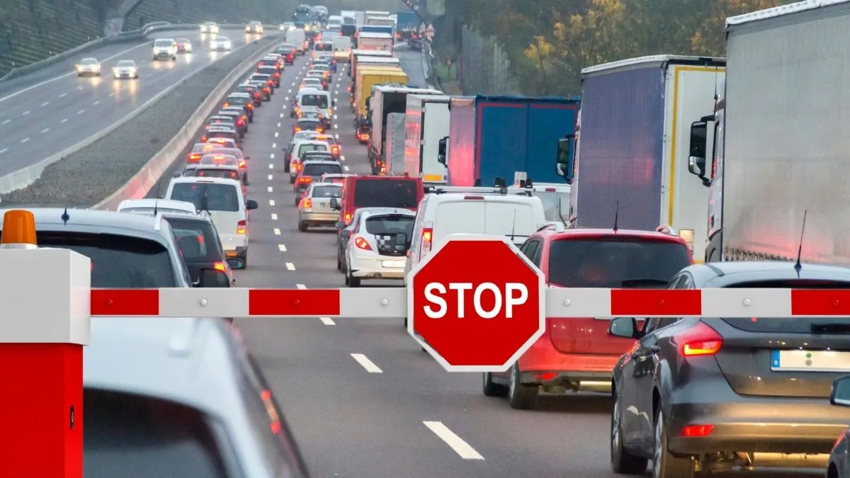 Zdjęcie Jakie mandaty grożą za jazdę ciężarówką w zakazie ruchu?