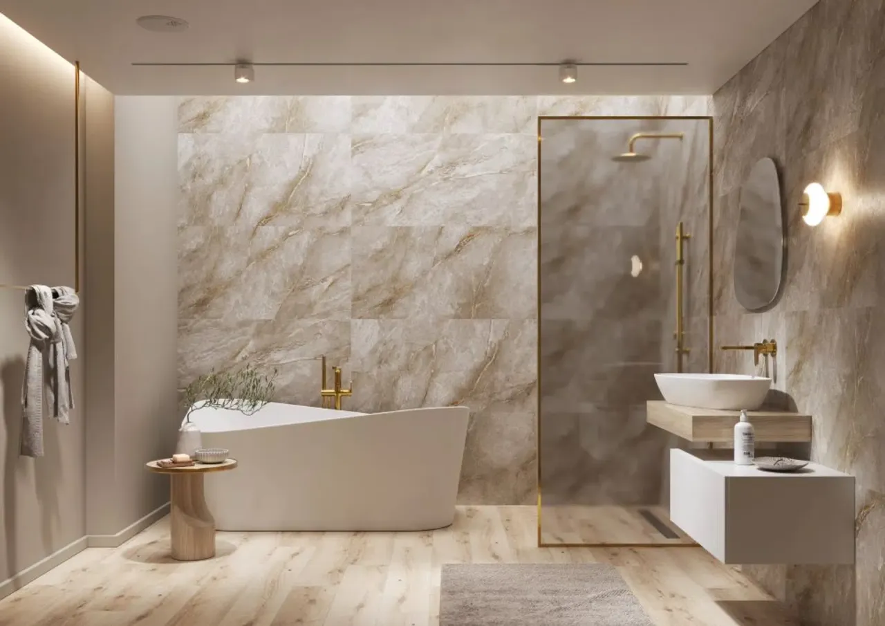 Płytki matowe i z połyskiem w łazience porównanie