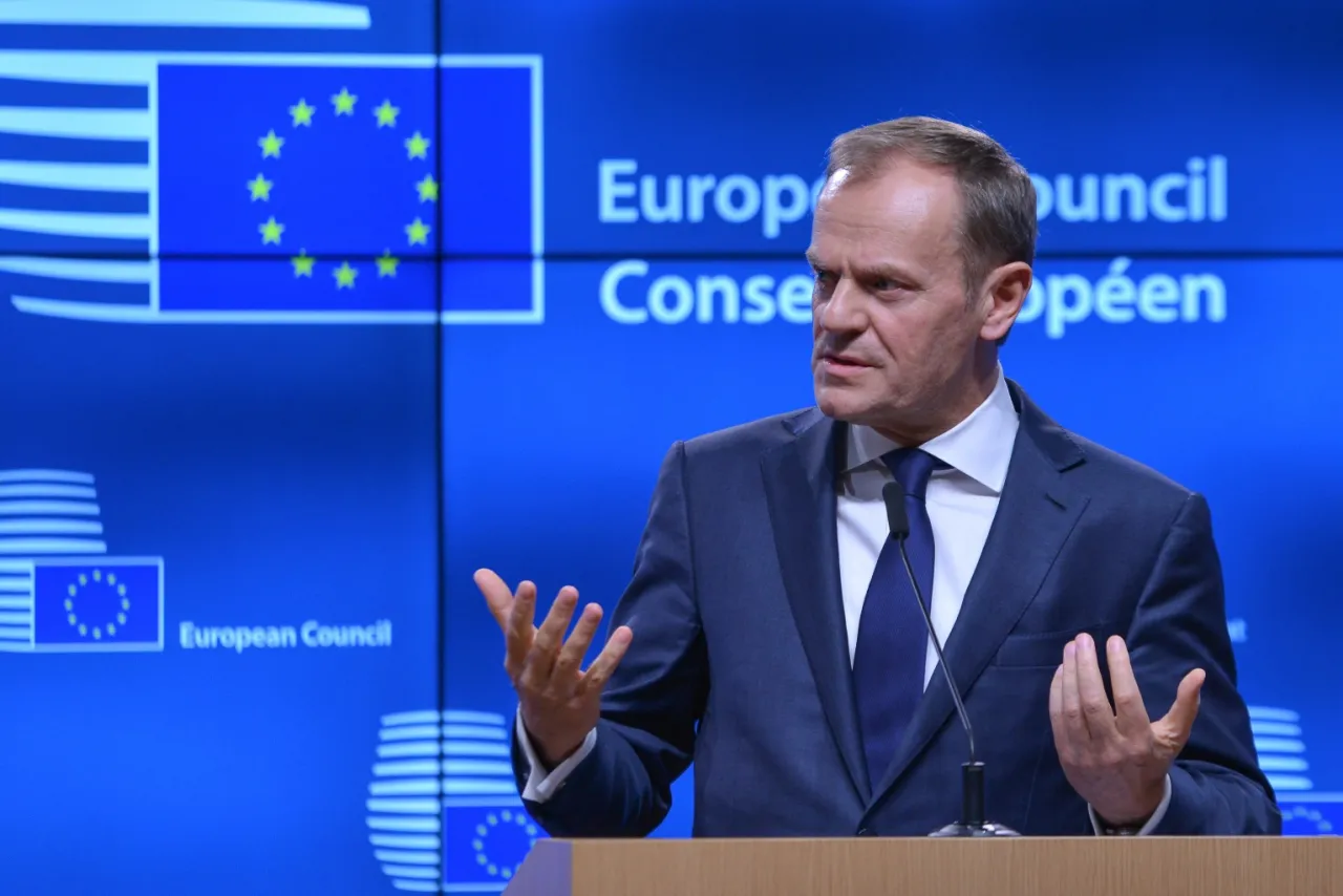 donald tusk w radzie europejskiej