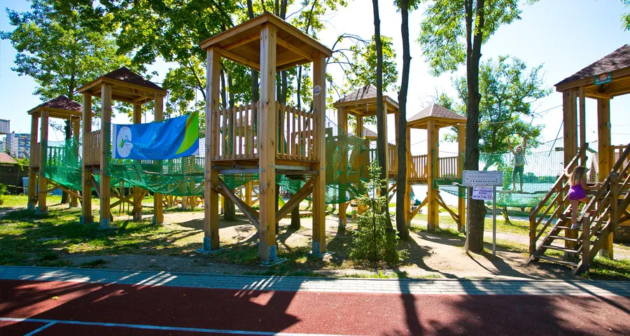 Park linowy Ełk rodziny zabawa