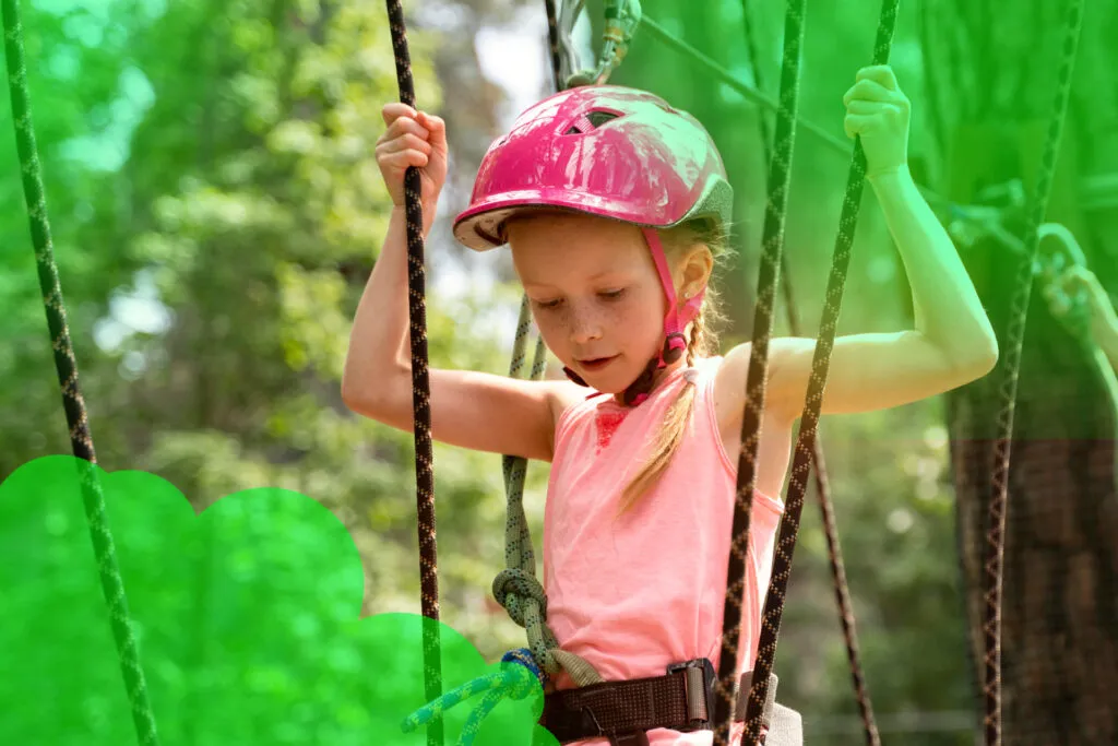 kreatywne pomysły mini park linowy w ogrodzie
