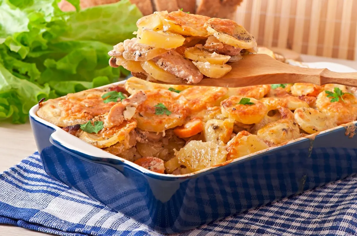 Zapiekanka gyros z ziemniakami składniki