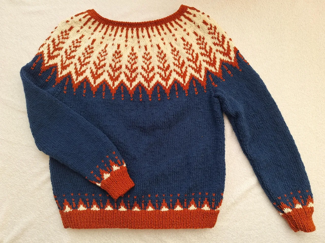 tradycyjny norweski sweter wełniany wzór marius