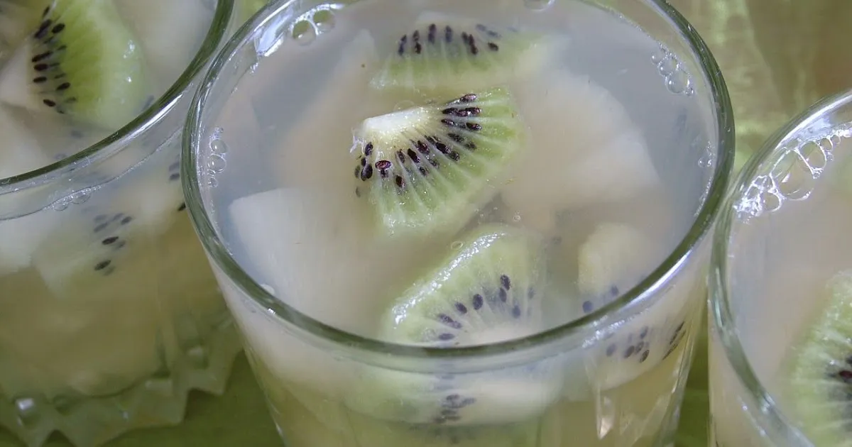 Owoce zakazane do galaretki ananas kiwi