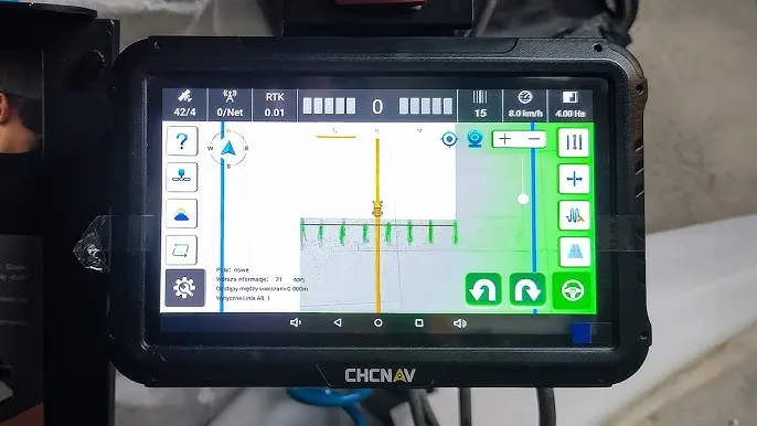 Rodzaje system&oacute;w nawigacji rolniczej belka świetlna autopilot
