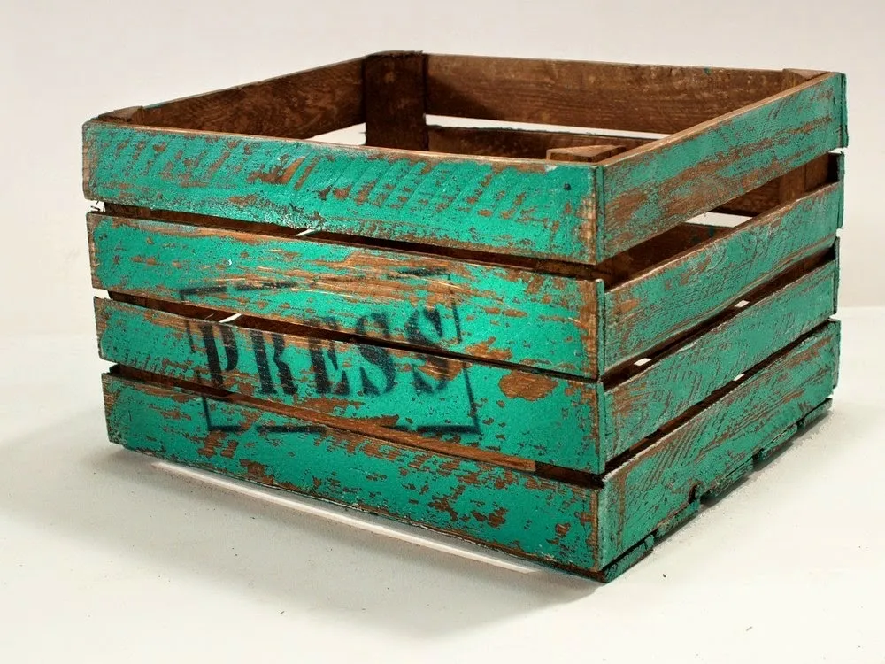 szlifowanie skrzynki drewnianej