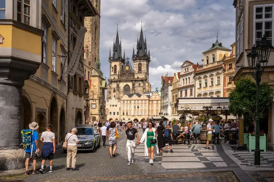 Rynek Staromiejski Praga z zegarem Orloj