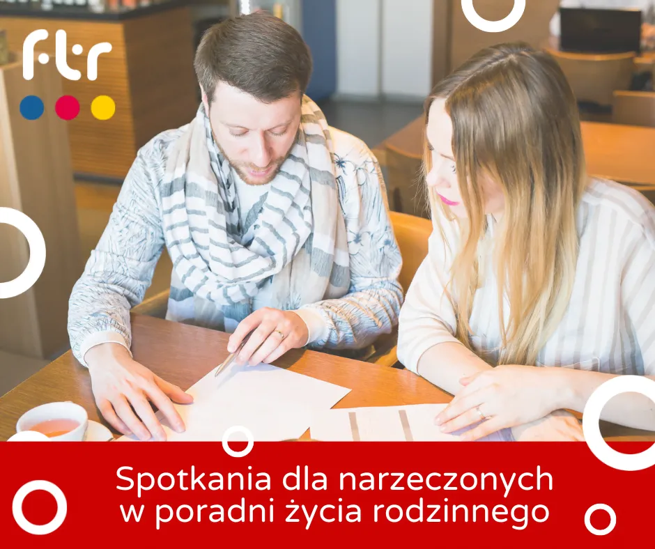 Para narzeczonych na spotkaniu w poradni życia rodzinnego