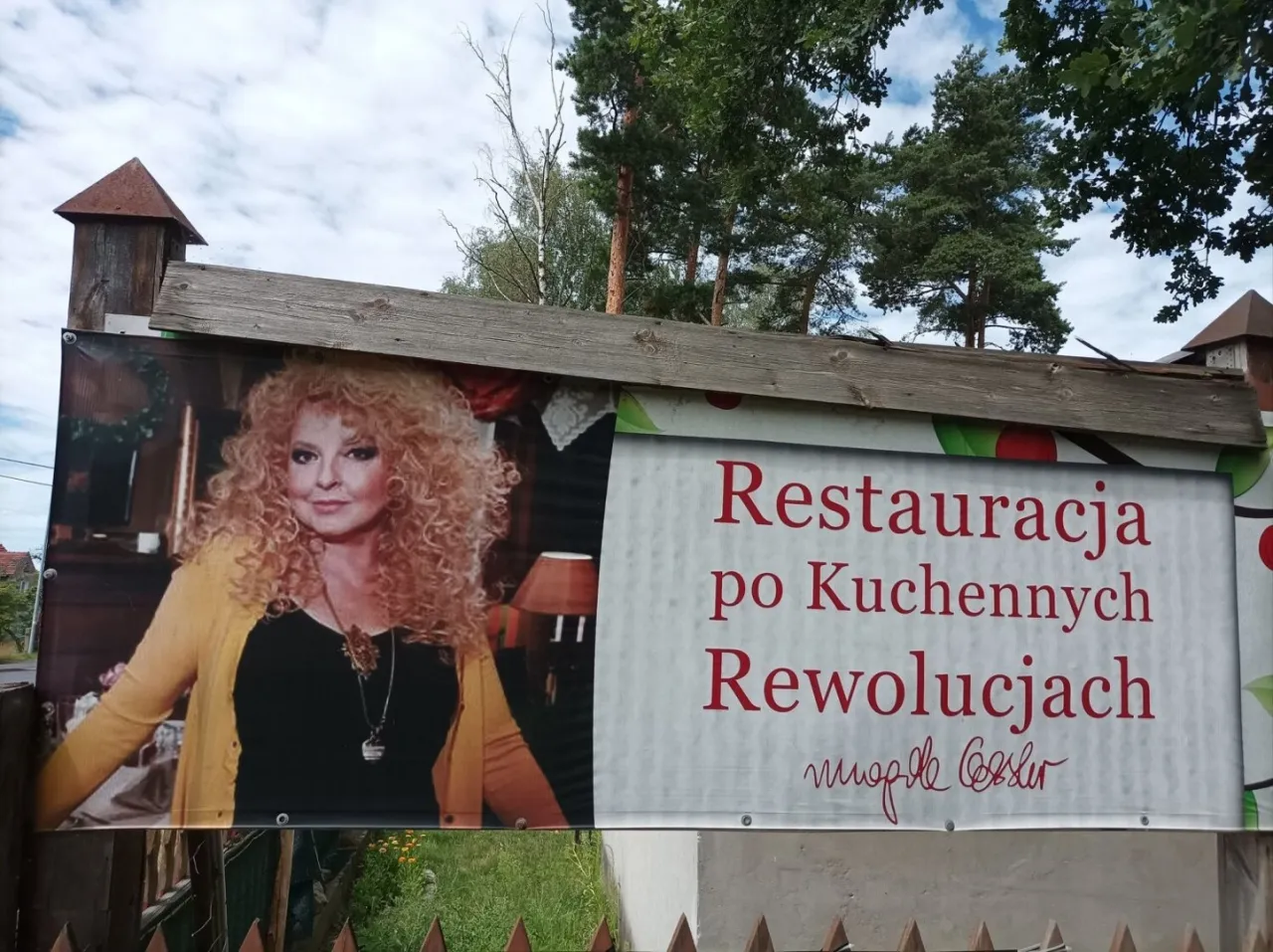 Restauracja Szarlotka z Rumieńcem przed i po Kuchennych Rewolucjach