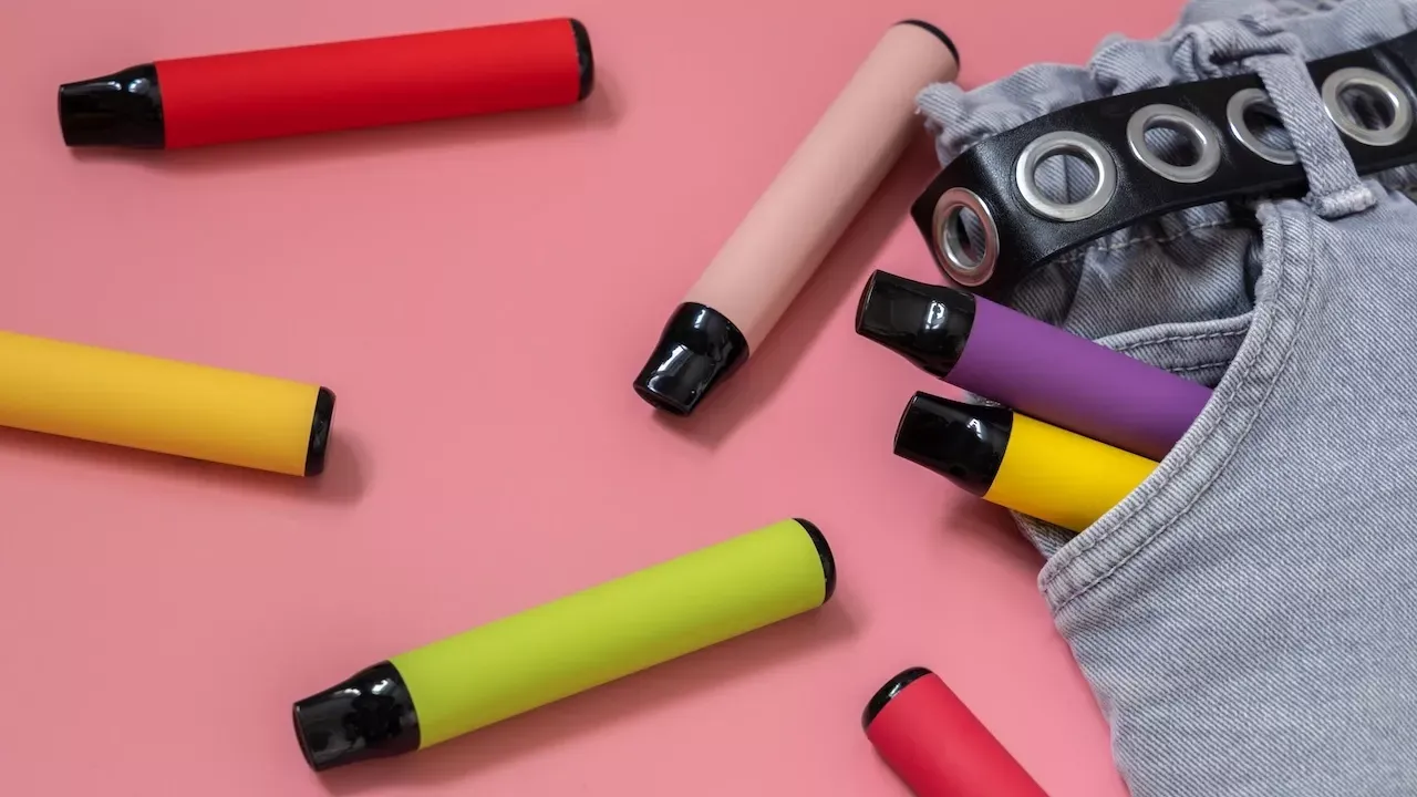 e-papieros w bagażu podręcznym samolot