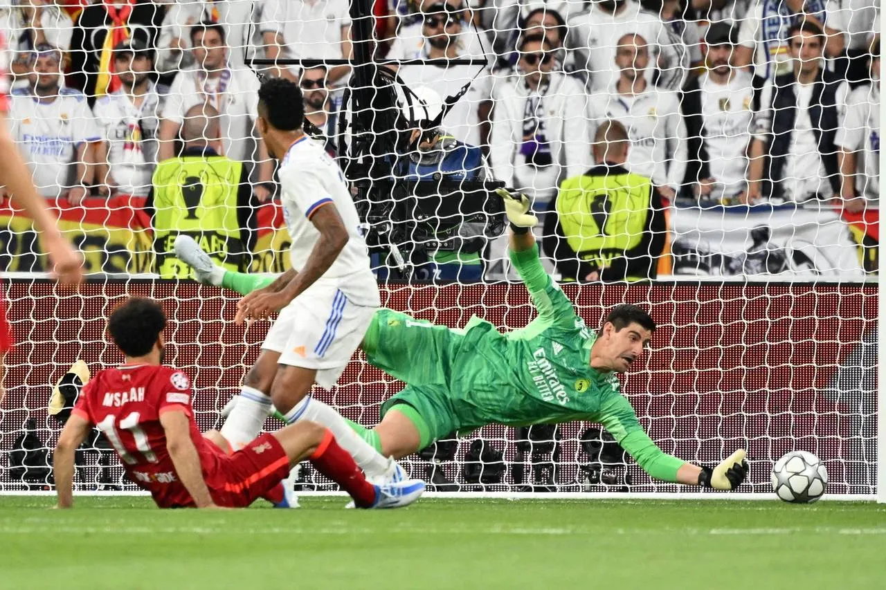 Thibaut Courtois obrony finał Ligi Mistrzów 2022