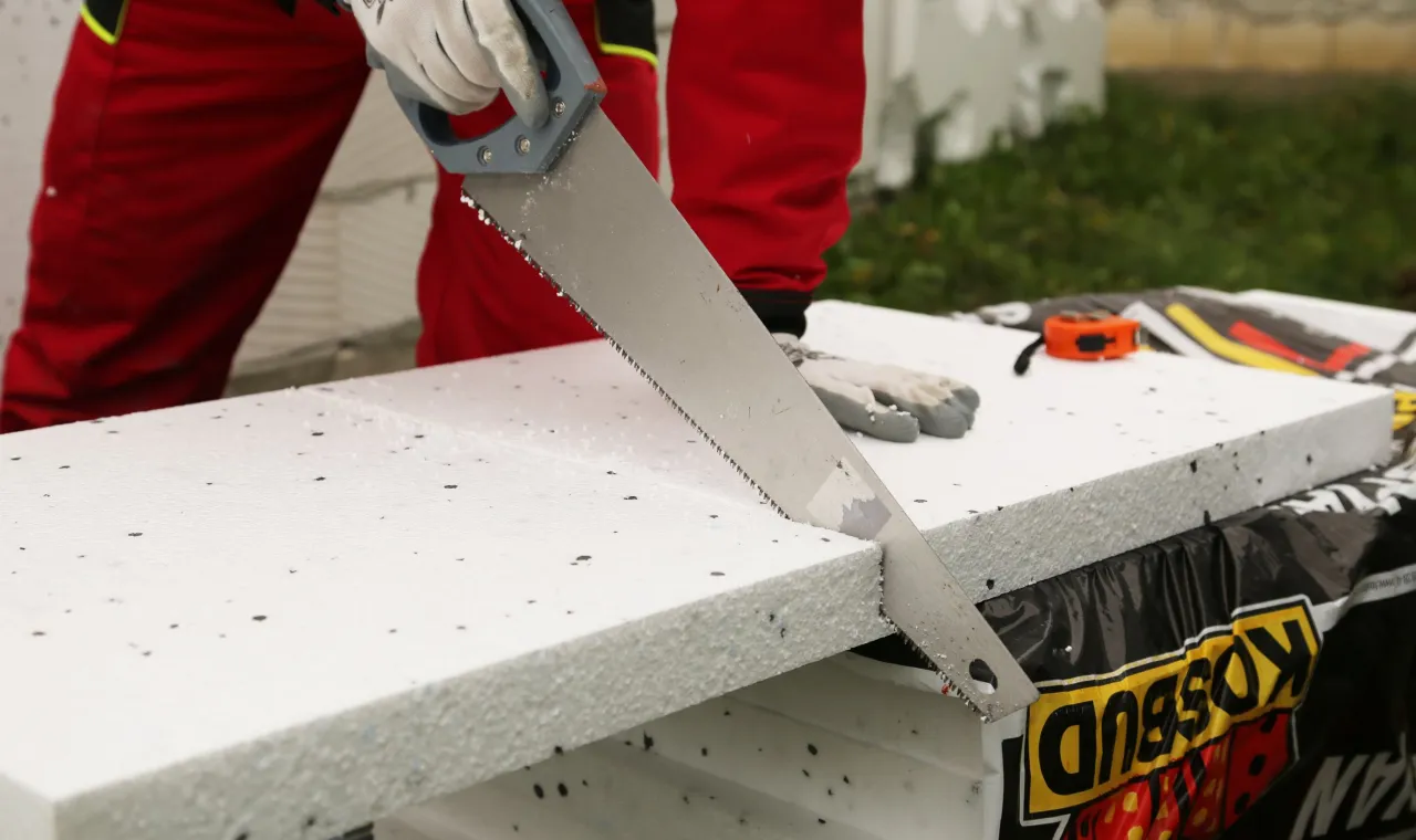 narzędzia ręczne do cięcia styropianu