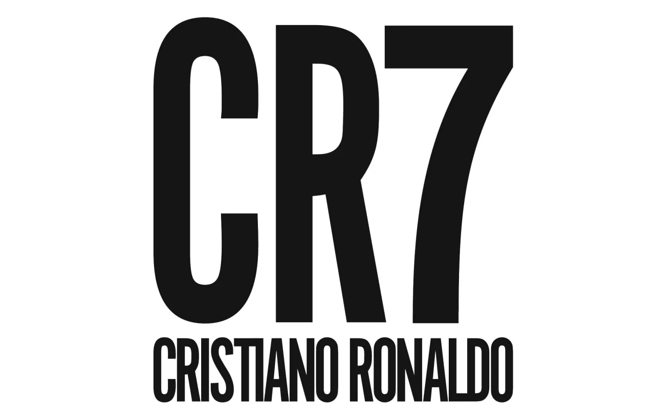 logo CR7 lub produkty marki Cristiano Ronaldo