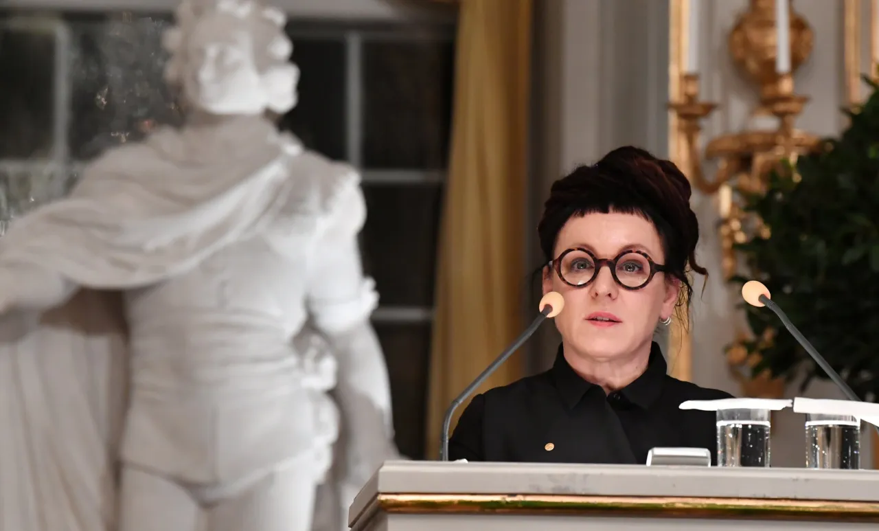 Zdjęcie Olga Tokarczuk wiersz: odkryj niezwykłe emocje w jej poezji