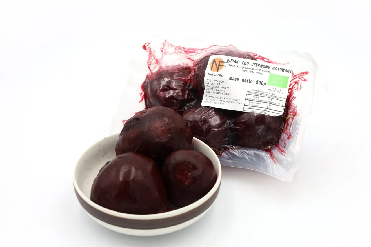 gotowany burak dla kota