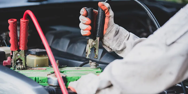 Błędy przy ładowaniu akumulatora samochodowego