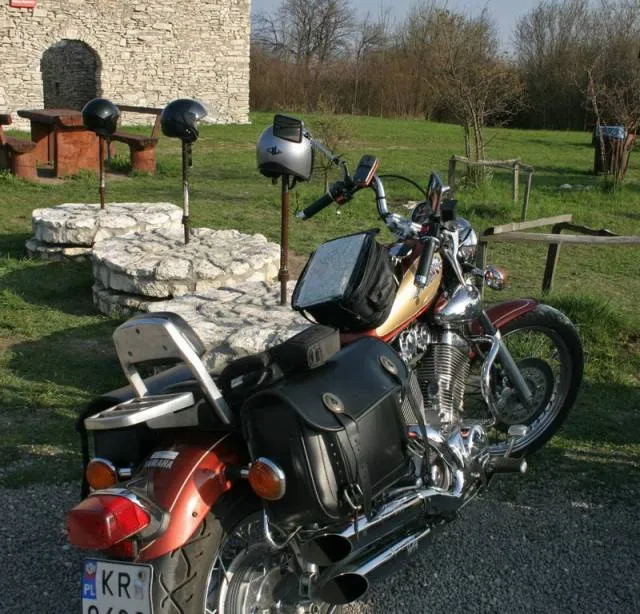 motocykl nad zalewem sulejowskim