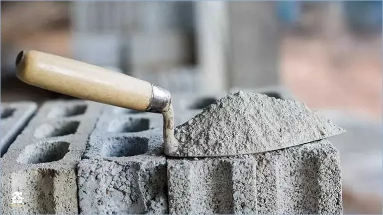Zdjęcie Jaki cement do murowania bloczków fundamentowych, aby uniknąć błędów?
