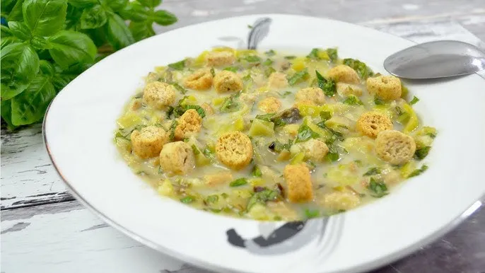 Zdjęcie Jak zrobić zupę porową, która zachwyci smakiem i prostotą