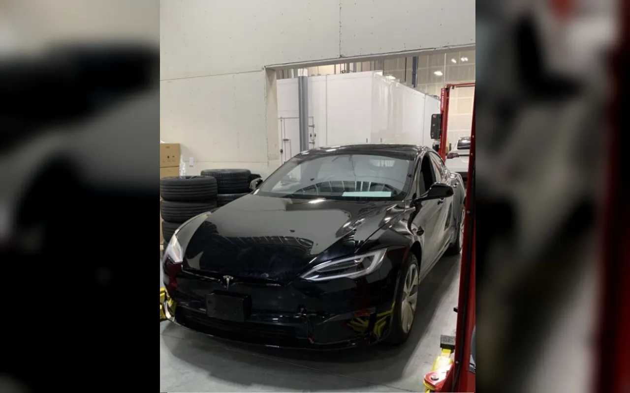 Zdjęcie Pojemność baterii Tesla S: Jak różne modele wpływają na zasięg