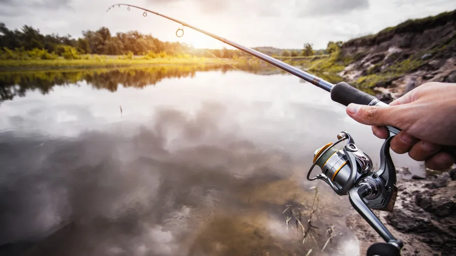 Zdjęcie Co oznacza lbs na wędce i jak wpływa na Twoje wędkowanie?