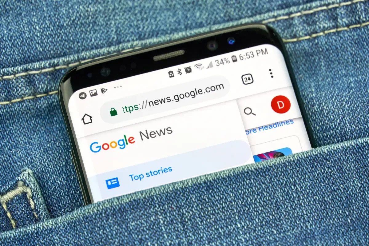 Zdjęcie Jak szybko włączyć Wiadomości Google na komputerze i telefonie bez stresu