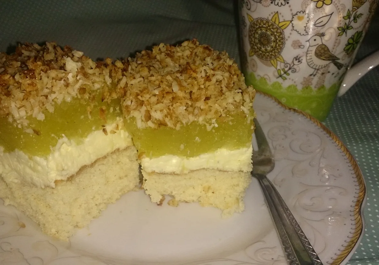 Zdjęcie Przepis na trociniak: Jak przygotować pyszne ciasto domowe