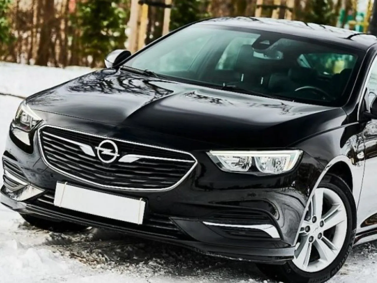 Zdjęcie Jakie felgi do Opel Insignia: wybierz idealne koła dla swojego auta